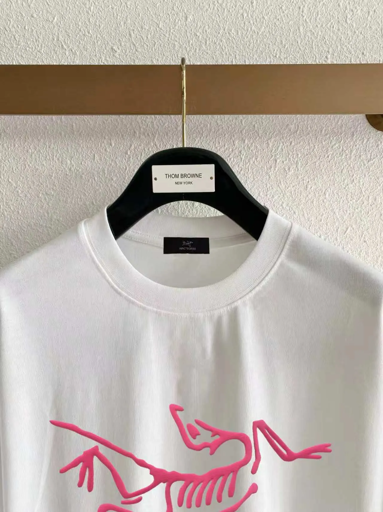Arc’ter/ logo New Arrival ， ， ， ， T Same Style。 :Black White Blue Gray Size:S（90-130 ） M（125-140 ） L（135-160 ） XL（160-180 ） XXL（180 ）